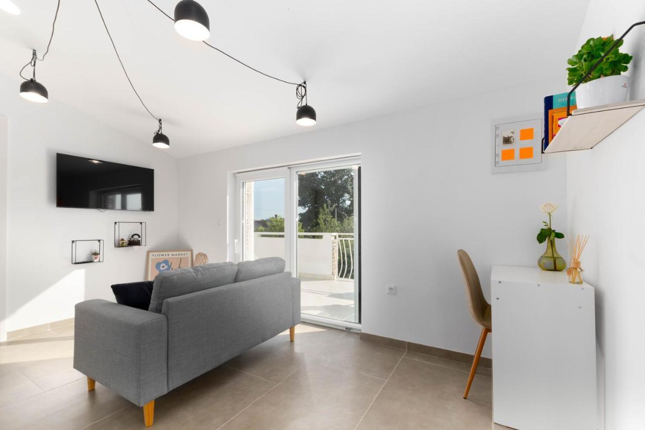 Apartment Eros Шишан Екстер'єр фото