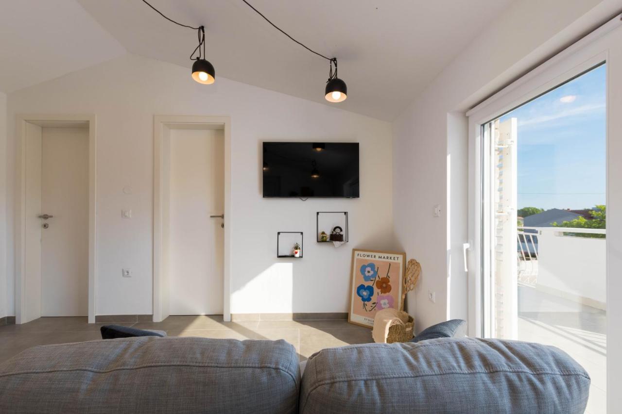 Apartment Eros Шишан Екстер'єр фото